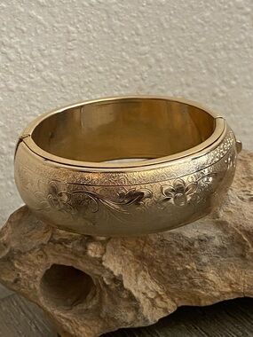 Vintage Gold-Tone Engraved Floral Hinged Clamper Bracelet
